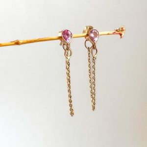14k Yellow Gold Pear Shaped Pink Sapphire Chain Stud Earrings